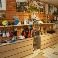 boutique petzl millau.jpeg